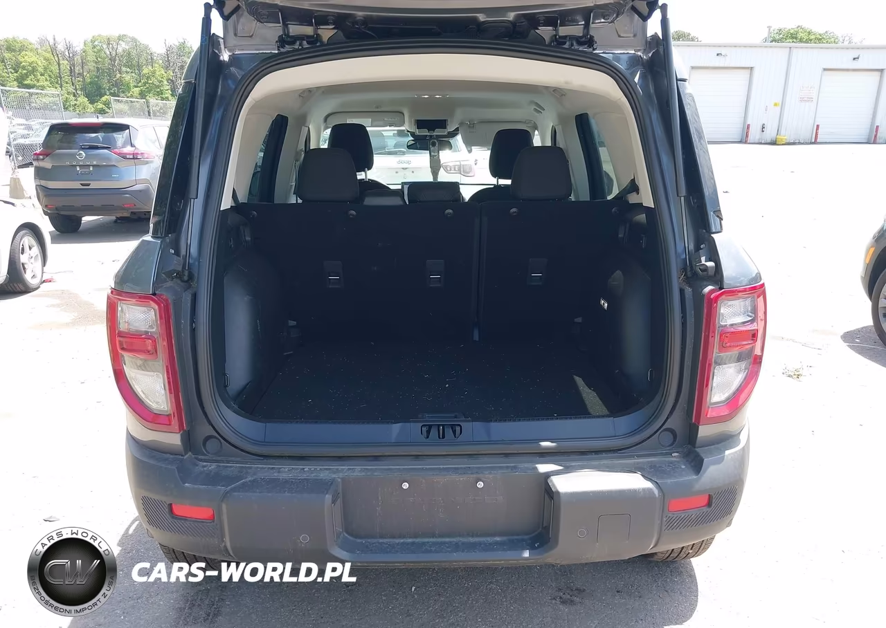 2025 Ford Bronco Sport Big Bend VIN:3FMCR9BN0SRE98764 - 18