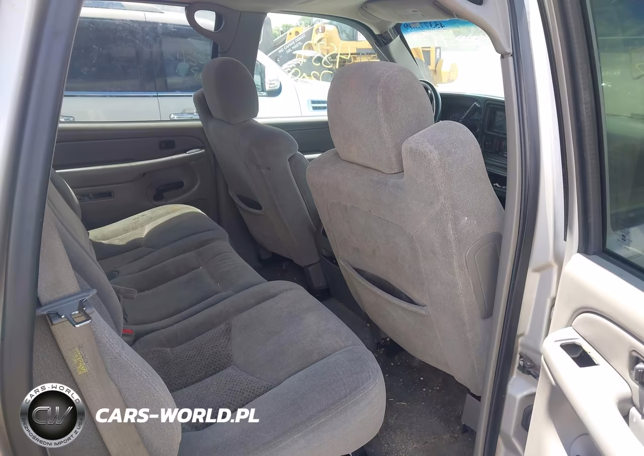 2004 Chevrolet Tahoe Ls VIN:1GNEK13T84R262692 - 8