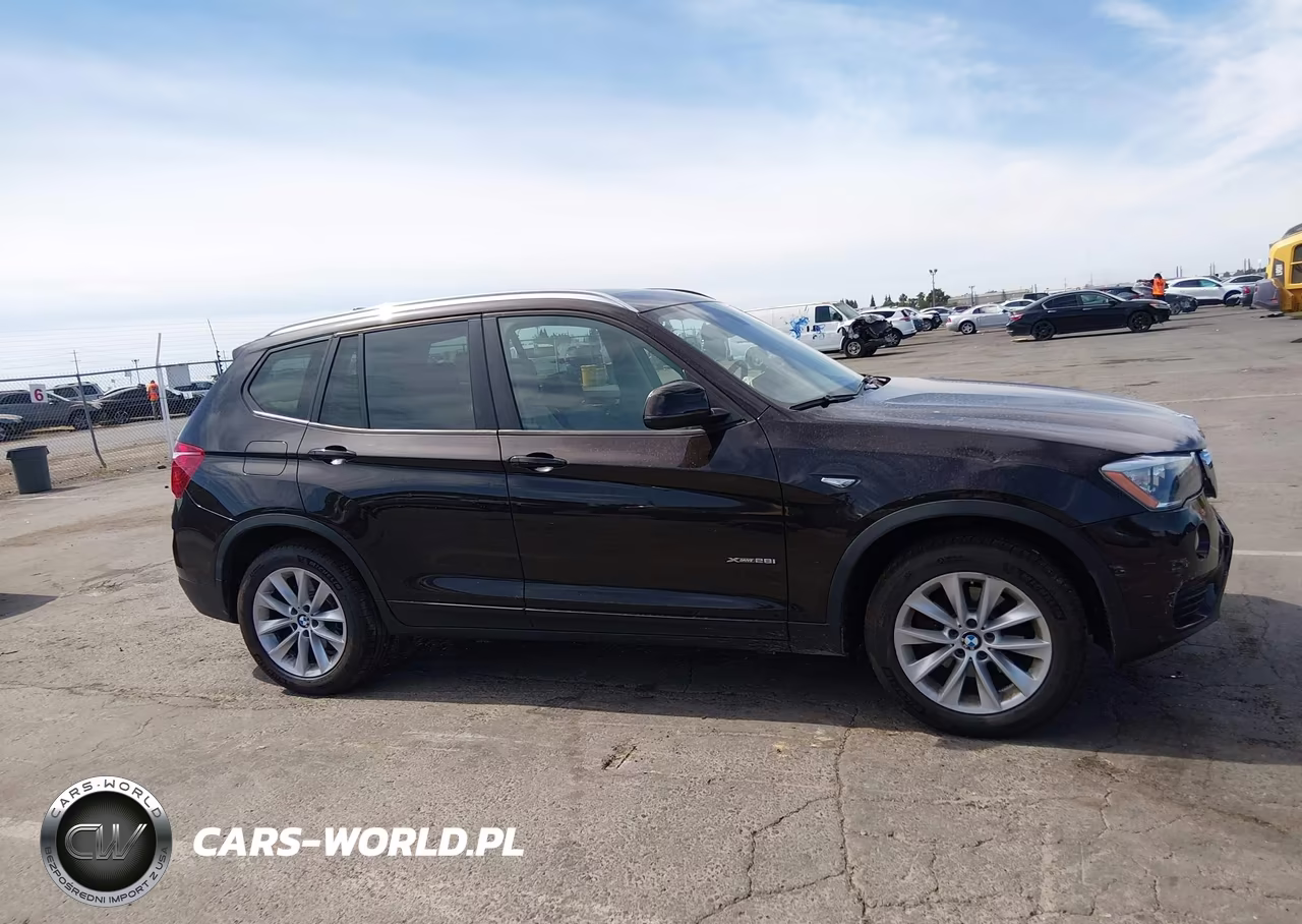 2015 BMW X3 xDrive28I VIN:5UXWX9C54F0D59069 - 13