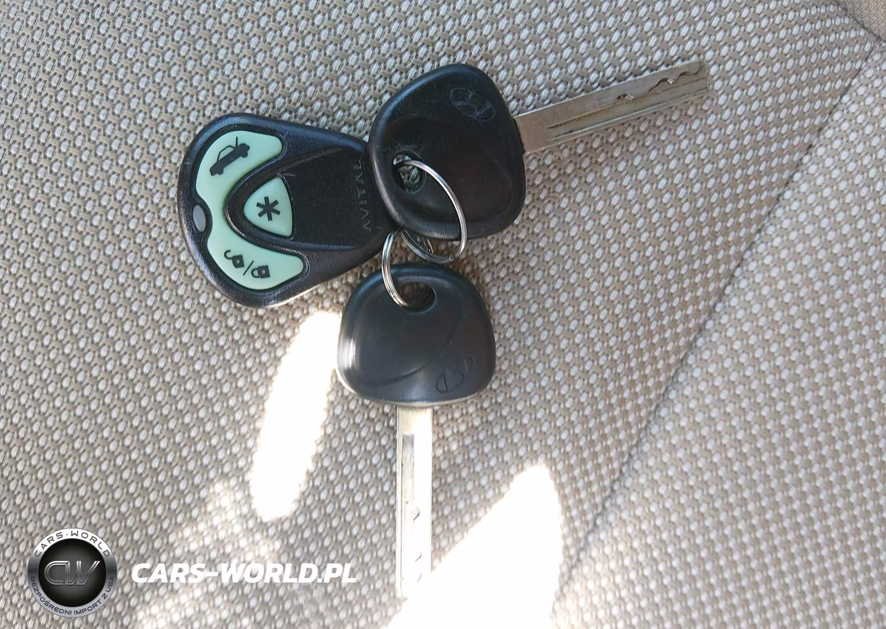 2012 Hyundai Accent Gls VIN:KMHCT4AE6CU200735 - 11
