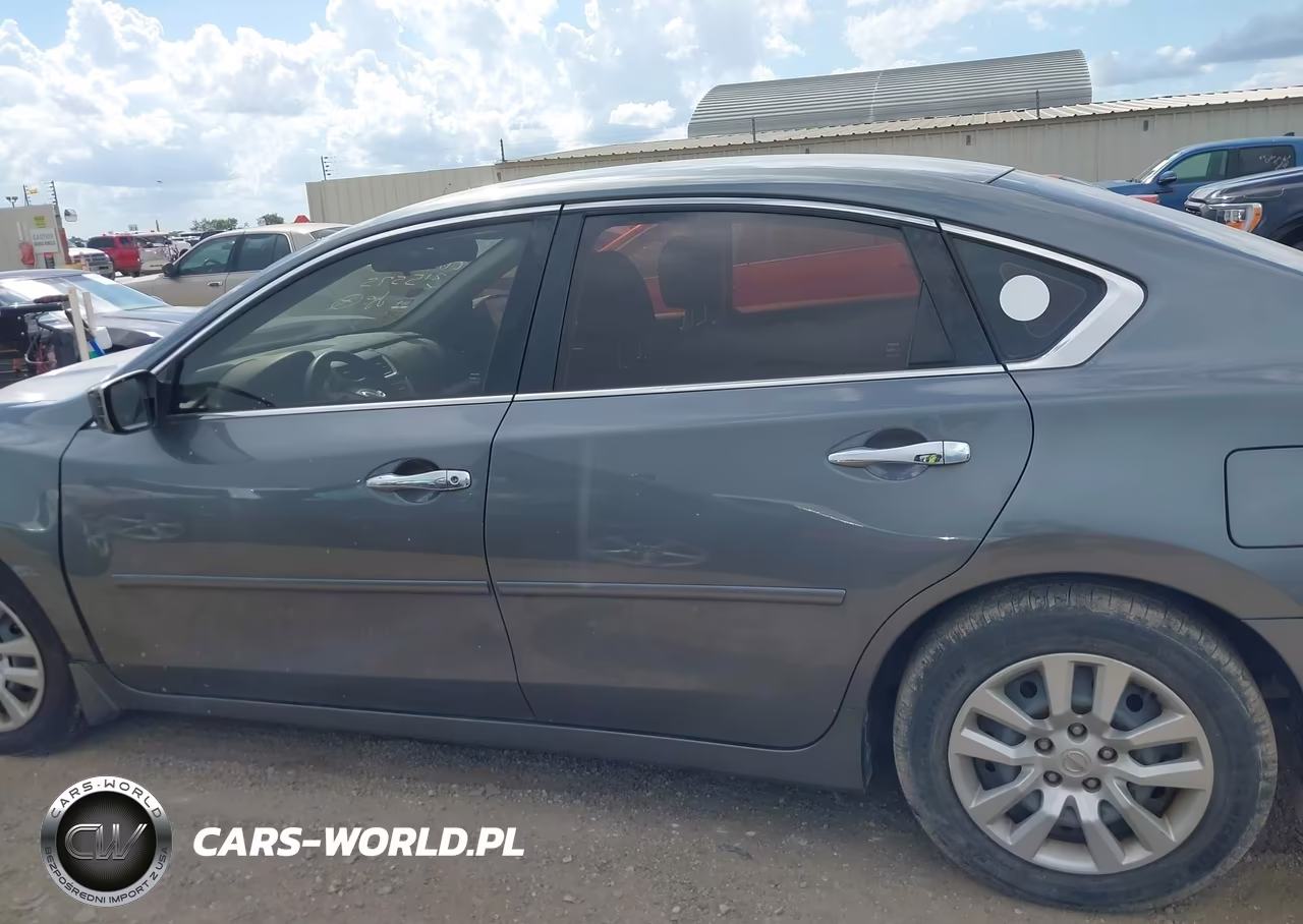2017 Nissan Altima 2.5 S VIN:1N4AL3AP6HN315575 - 14
