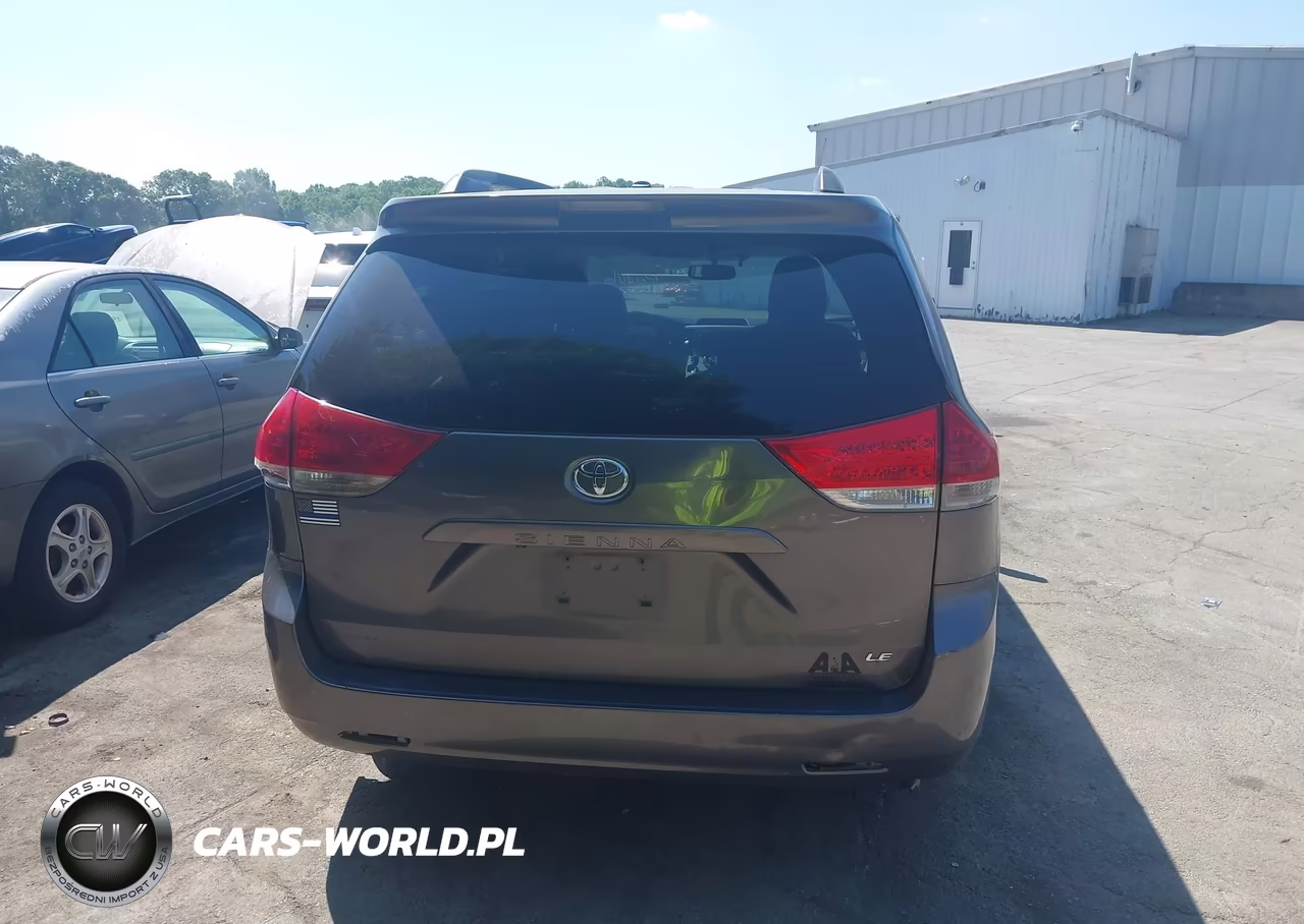 2012 Toyota Sienna Le V6 8 Passenger VIN:5TDKK3DC9CS188978 - 16