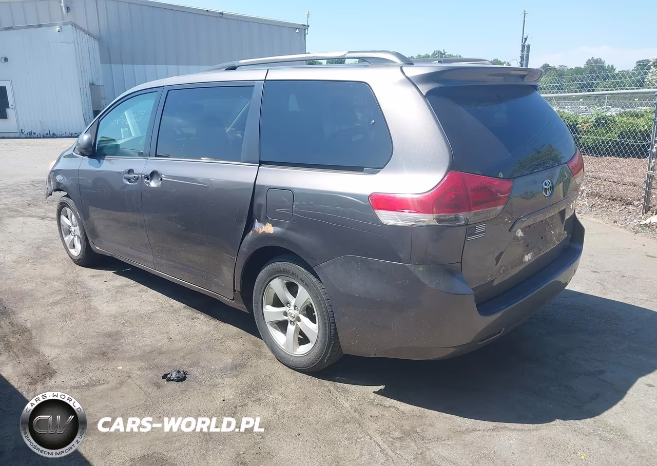 2012 Toyota Sienna Le V6 8 Passenger VIN:5TDKK3DC9CS188978 - 3