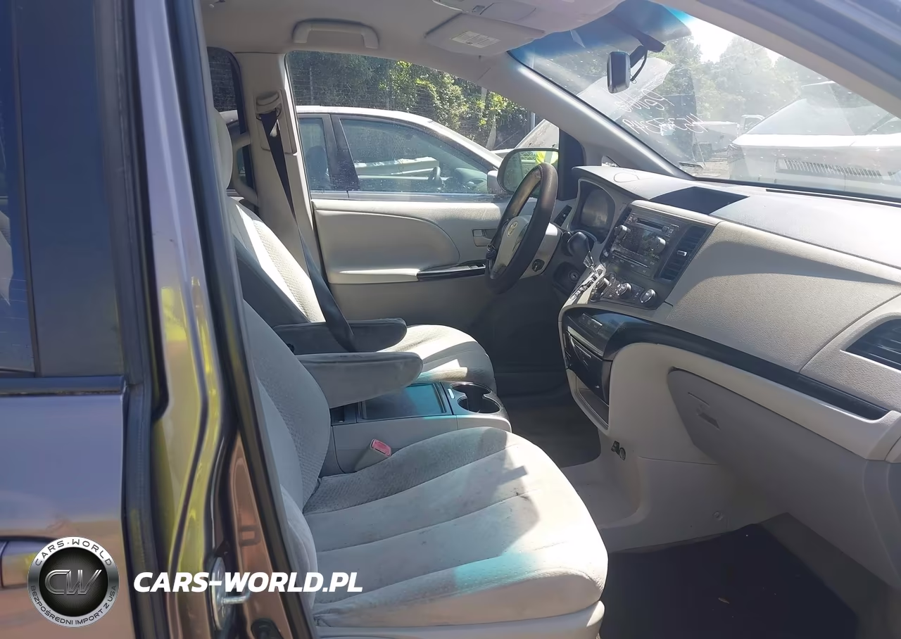 2012 Toyota Sienna Le V6 8 Passenger VIN:5TDKK3DC9CS188978 - 5