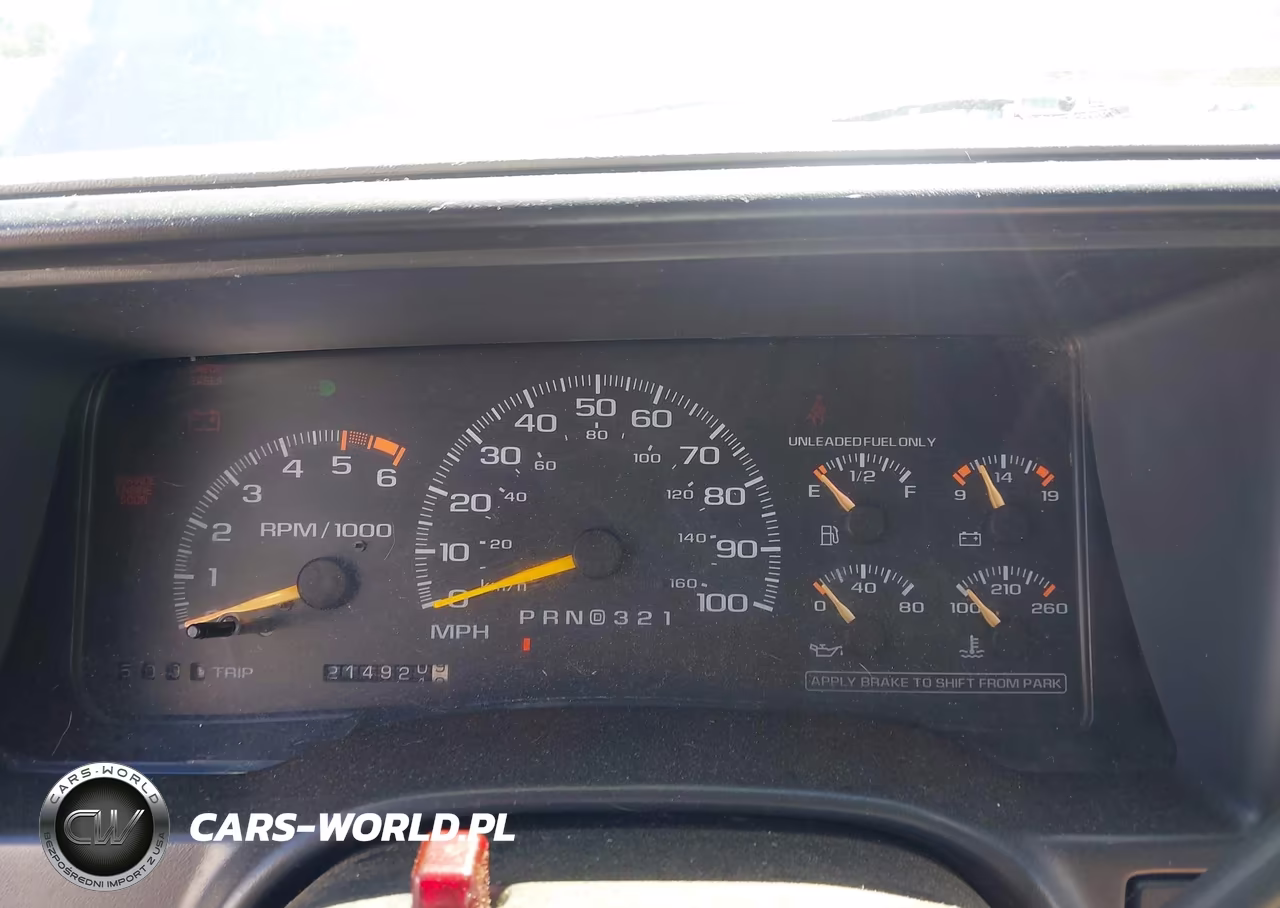 1996 Chevrolet Tahoe K1500 VIN:1GNEK13R8TJ306868 - 7