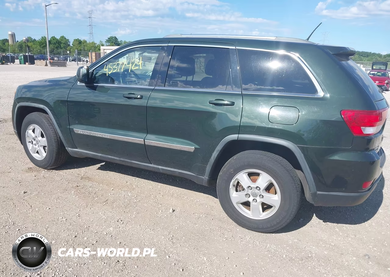 2011 Jeep Grand Cherokee Laredo VIN:1J4RR4GGXBC669959 - 3