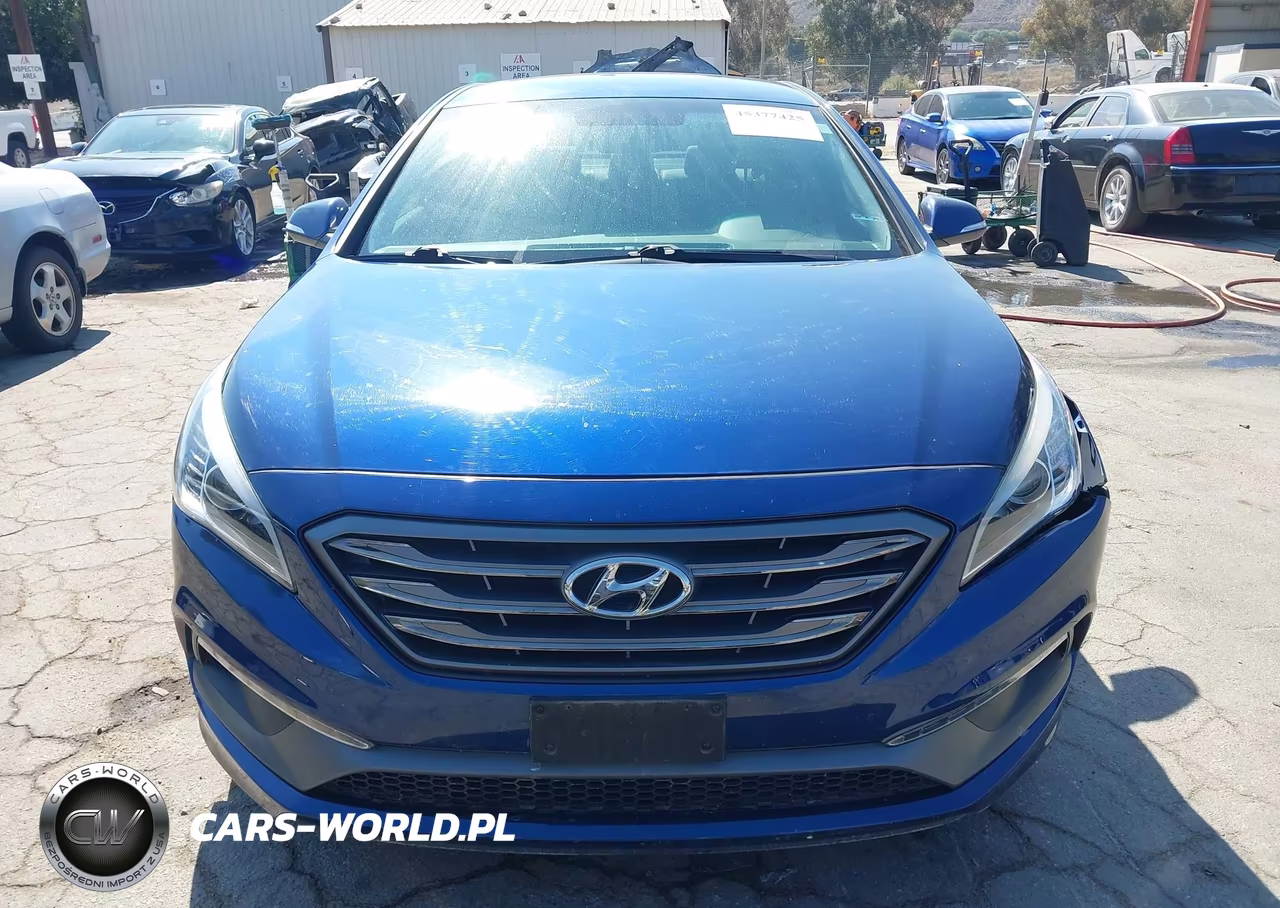 2015 Hyundai Sonata Sport VIN:5NPE34AF6FH215059 - 12