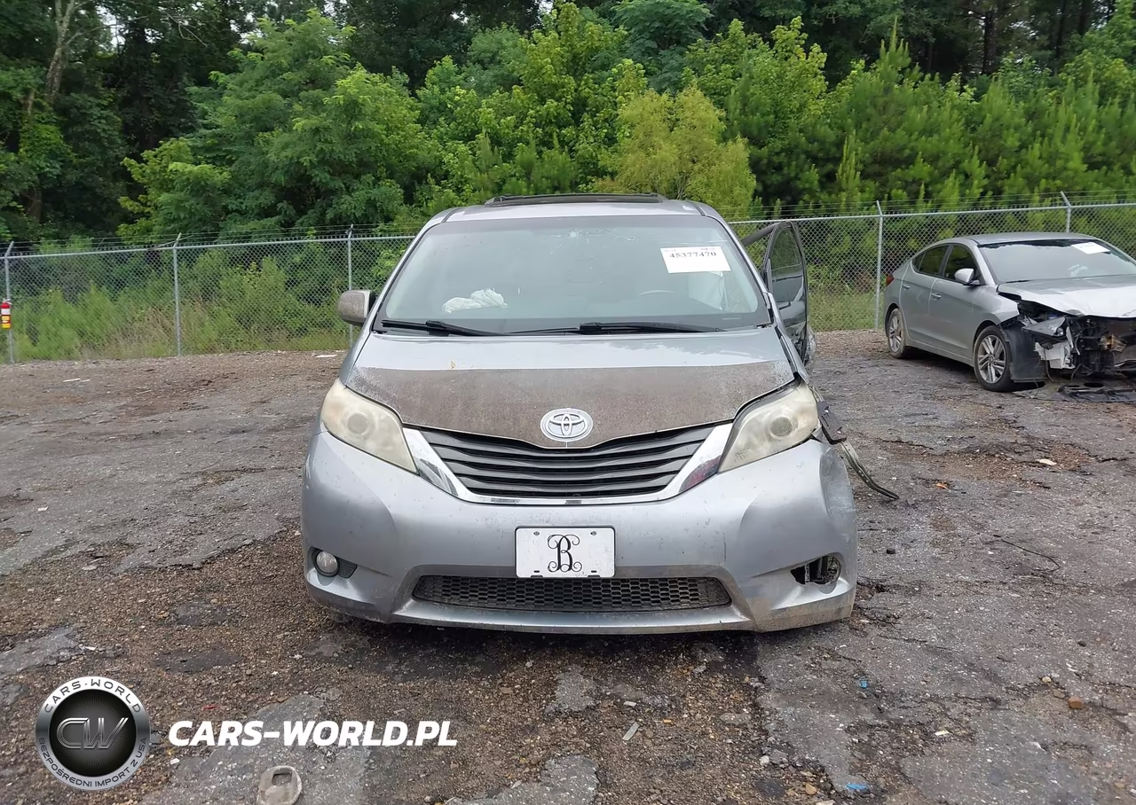 2012 Toyota Sienna Xle V6 8 Passenger VIN:5TDYK3DC2CS192073 - 11