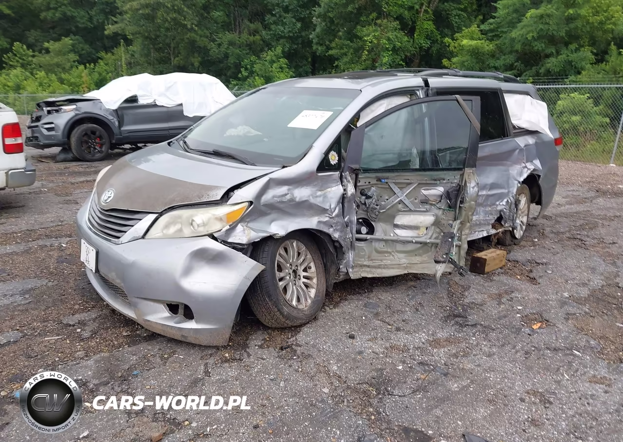 2012 Toyota Sienna Xle V6 8 Passenger VIN:5TDYK3DC2CS192073 - 2