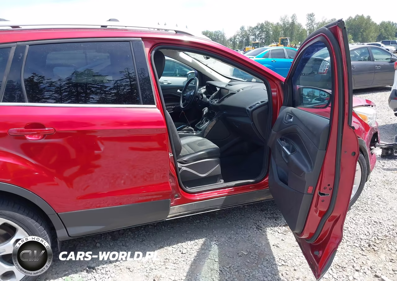 2013 Ford Escape Titanium VIN:1FMCU9J91DUA72046 - 5