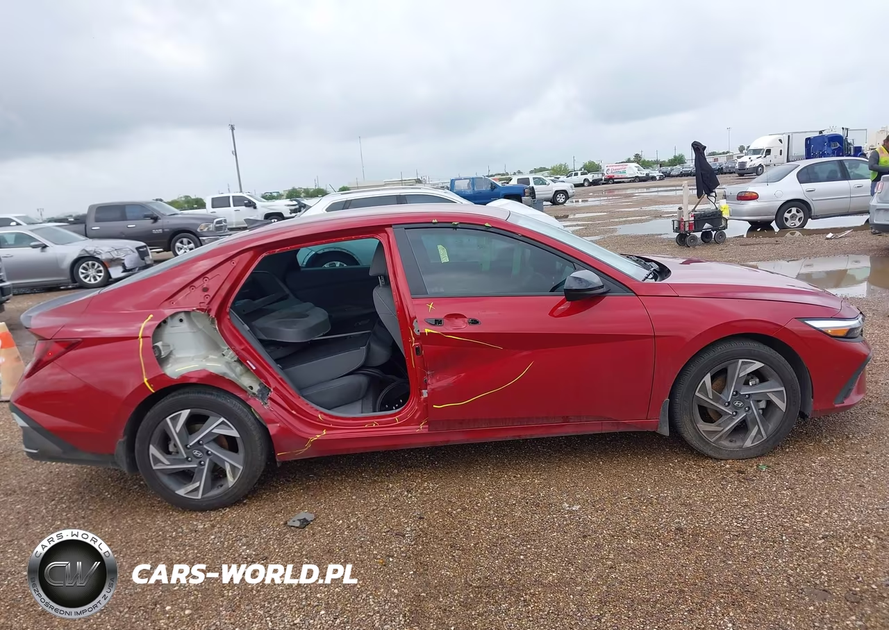 2025 Hyundai Elantra Sel Sport VIN:KMHLM4DG4SU011090 - 14