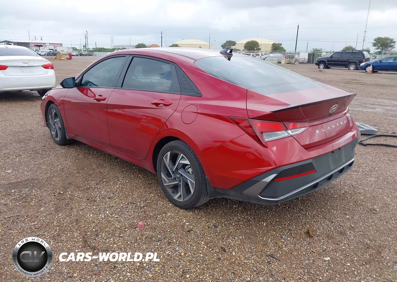 2025 Hyundai Elantra Sel Sport VIN:KMHLM4DG4SU011090 - 3