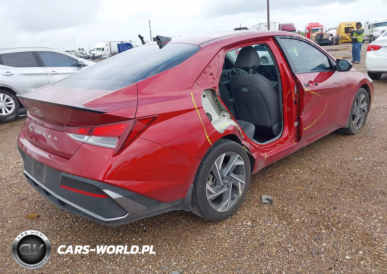 2025 Hyundai Elantra Sel Sport VIN:KMHLM4DG4SU011090 - 4