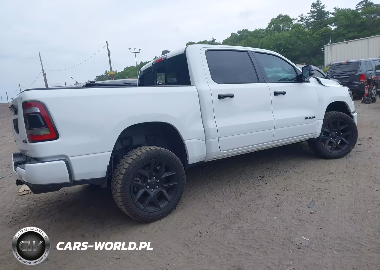 2024 Ram 1500 Laramie 4X4 5'7 Box VIN:1C6SRFJT1RN185404 - 4
