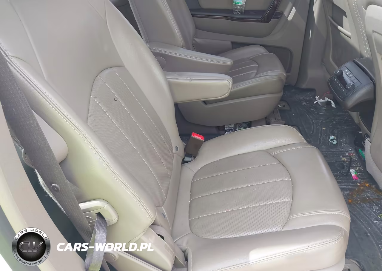 2015 GMC Acadia Denali VIN:1GKKVTKD4FJ113355 - 7