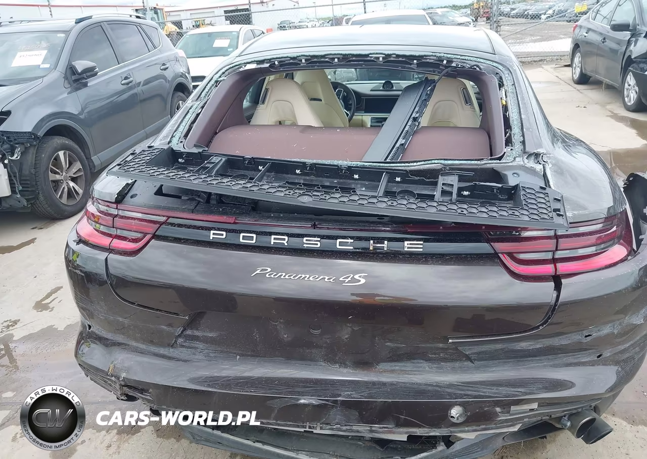 2018 Porsche Panamera 4S VIN:WP0AB2A74JL133091 - 15