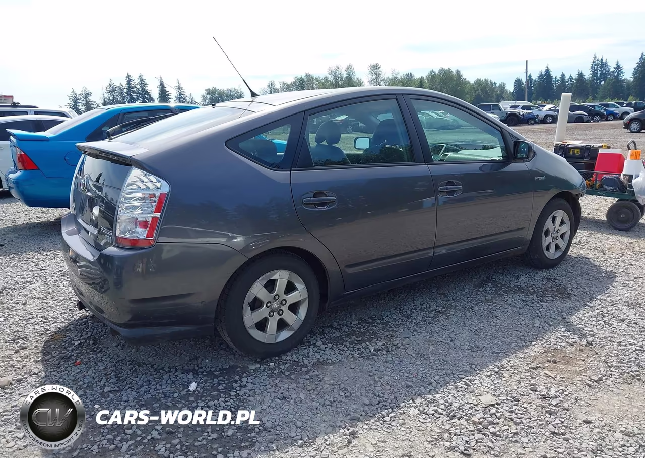 2008 Toyota Prius VIN:JTDKB20UX83297158 - 4