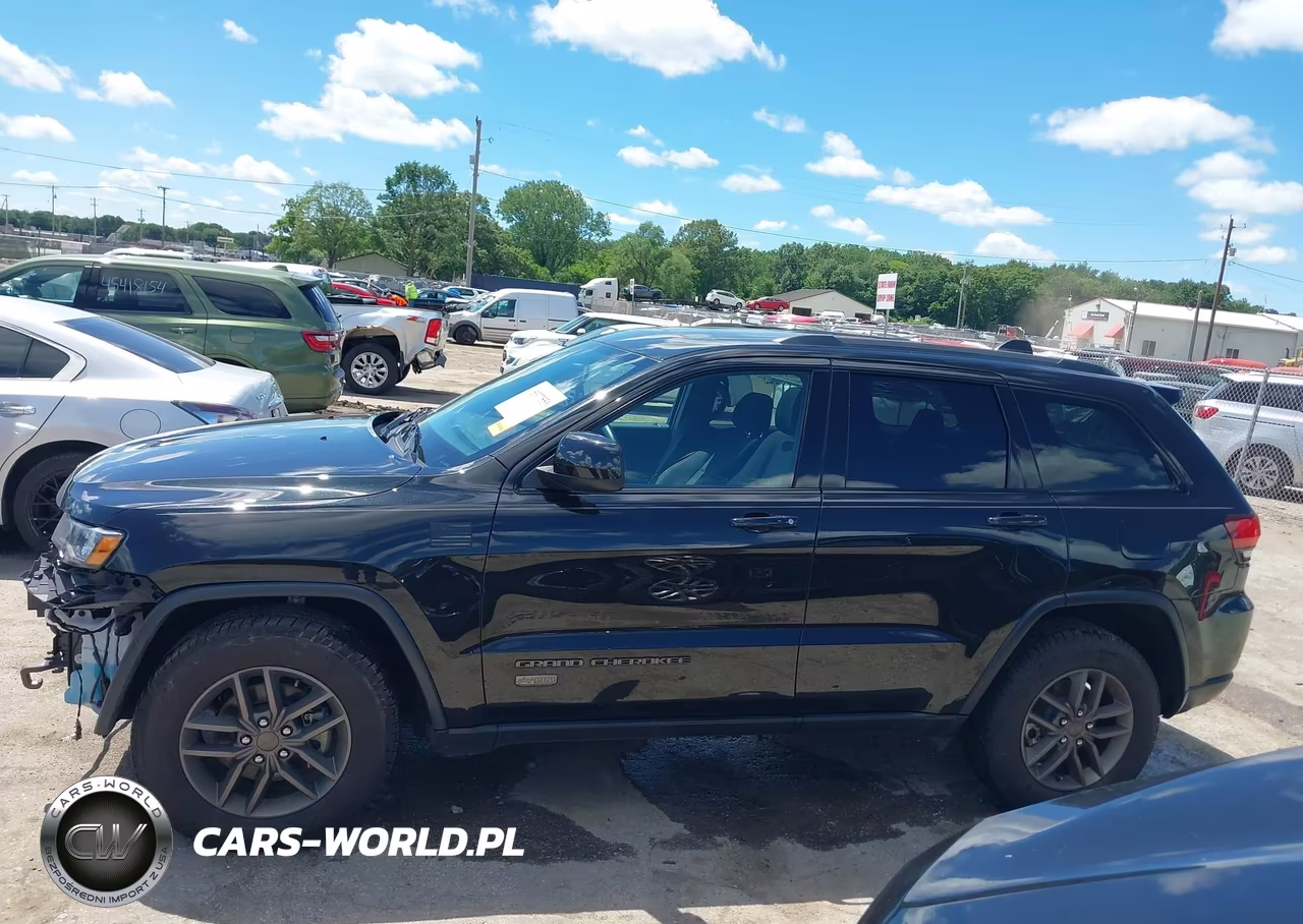2016 Jeep Grand Cherokee 75Th Anniversary VIN:1C4RJFAG7GC426442 - 15