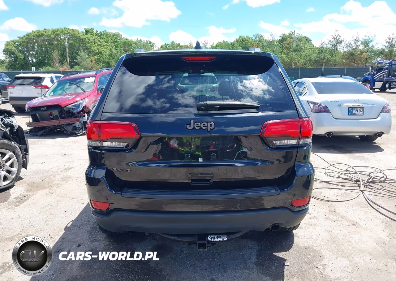 2016 Jeep Grand Cherokee 75Th Anniversary VIN:1C4RJFAG7GC426442 - 17
