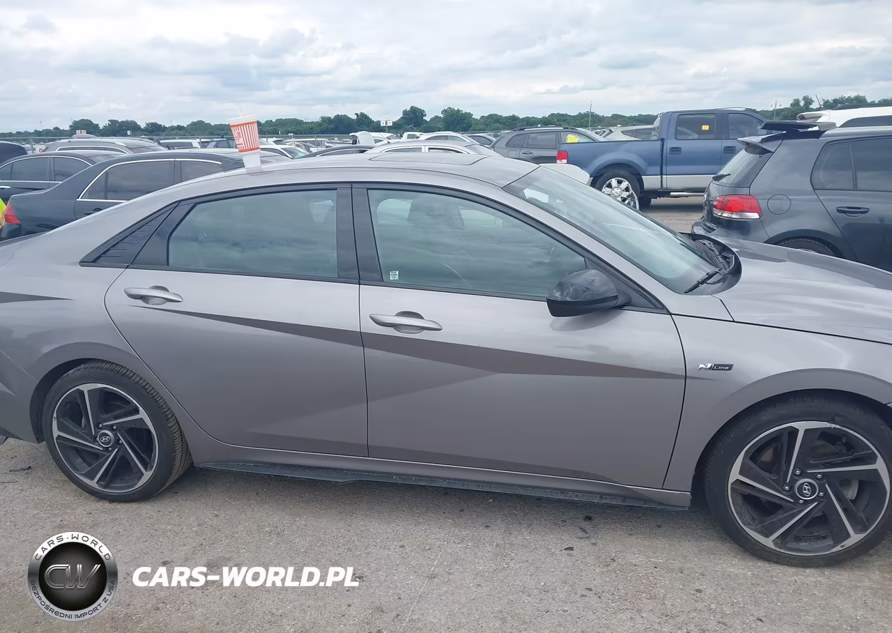 2021 Hyundai Elantra N Line VIN:KMHLR4AFXMU193698 - 12
