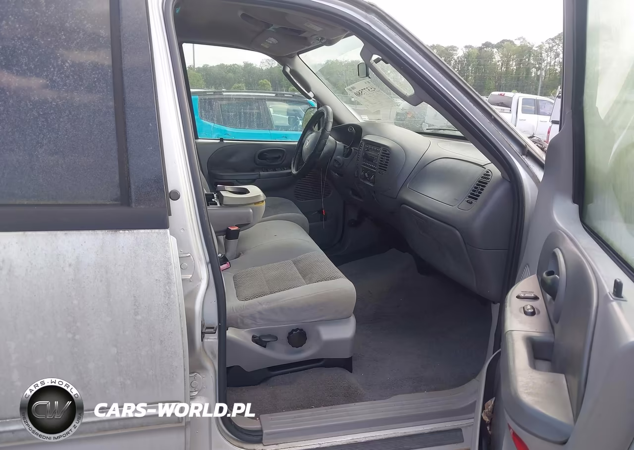 2003 Ford F-150 Lariat-Xlt VIN:1FTRW08L23KB05586 - 5