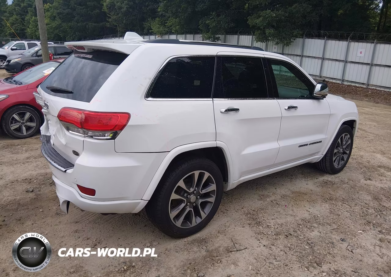 2018 Jeep Grand Cherokee Overland 4X2 VIN:1C4RJECG8JC141862 - 4