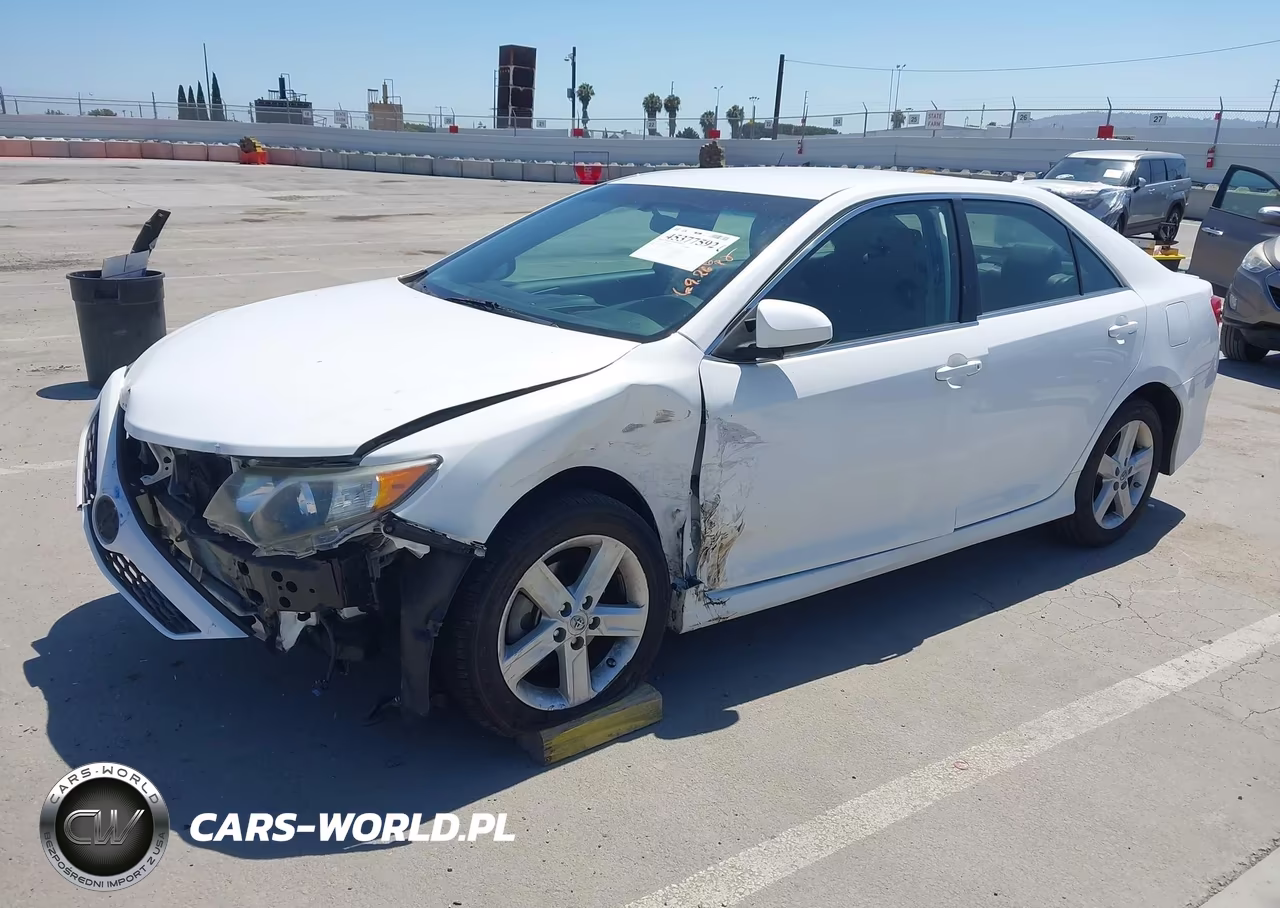 2014 Toyota Camry Se VIN:4T1BF1FK5EU822696 - 2