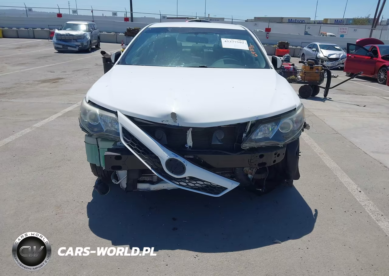 2014 Toyota Camry Se VIN:4T1BF1FK5EU822696 - 6