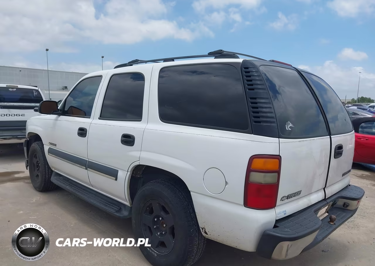 2002 Chevrolet Tahoe Ls VIN:1GNEC13VX2R317395 - 3