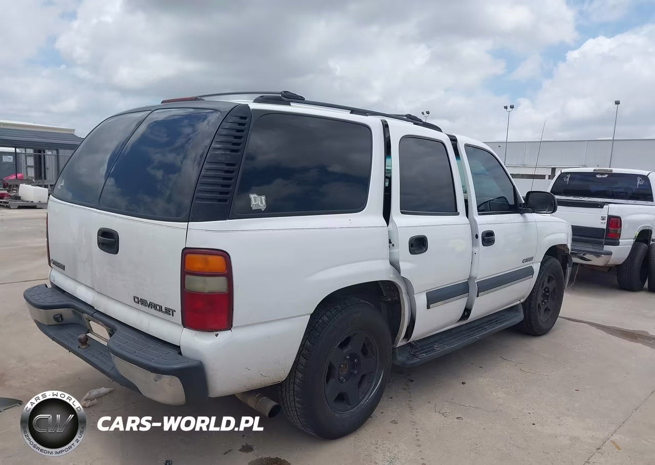 2002 Chevrolet Tahoe Ls VIN:1GNEC13VX2R317395 - 4