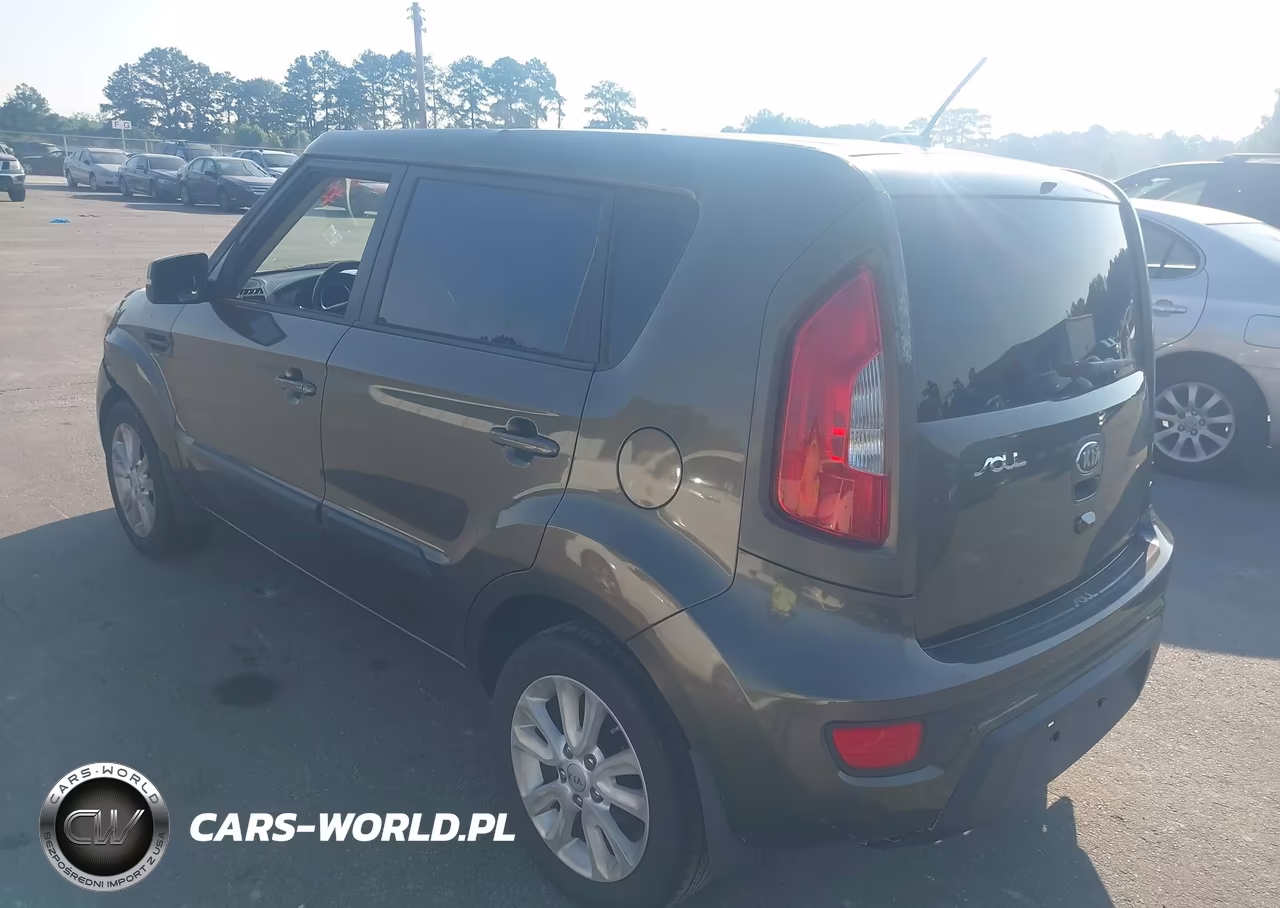 2013 Kia Soul + VIN:KNDJT2A60D7553707 - 3
