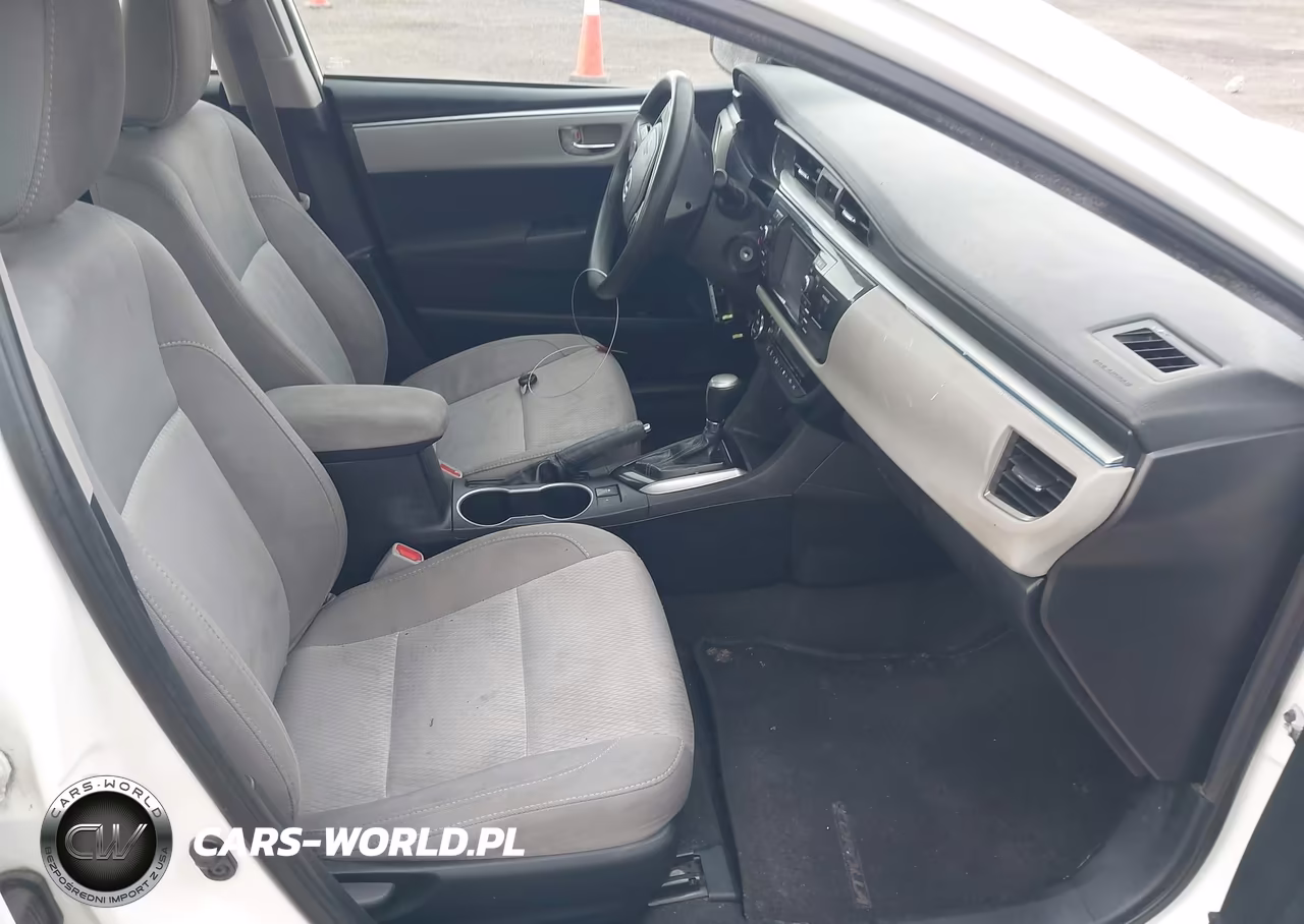 2015 Toyota Corolla Le VIN:2T1BURHE8FC416507 - 5