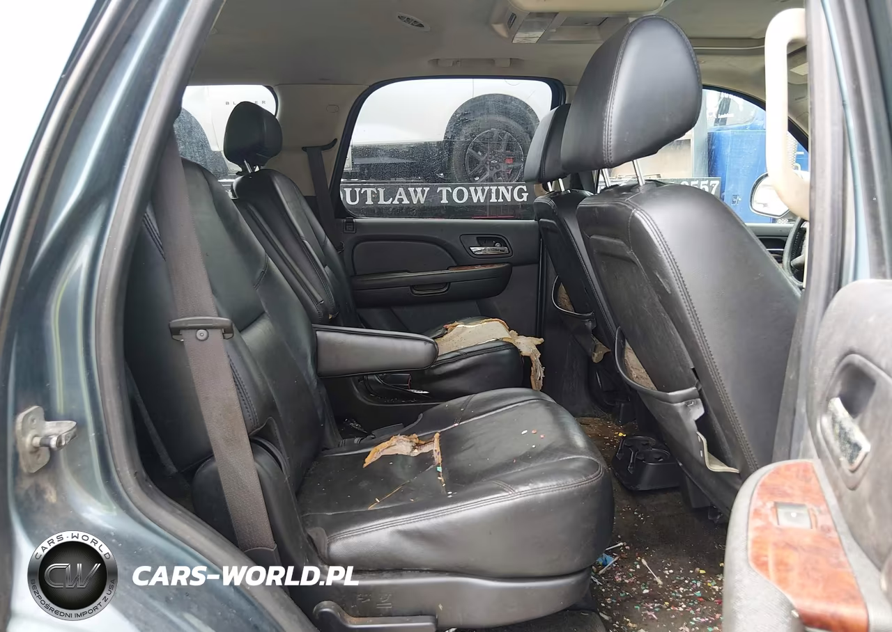 2009 Chevrolet Tahoe Ltz VIN:1GNFC33J59R176419 - 8