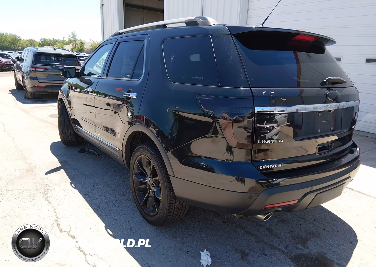 2015 Ford Explorer Limited VIN:1FM5K7F87FGB46252 - 3