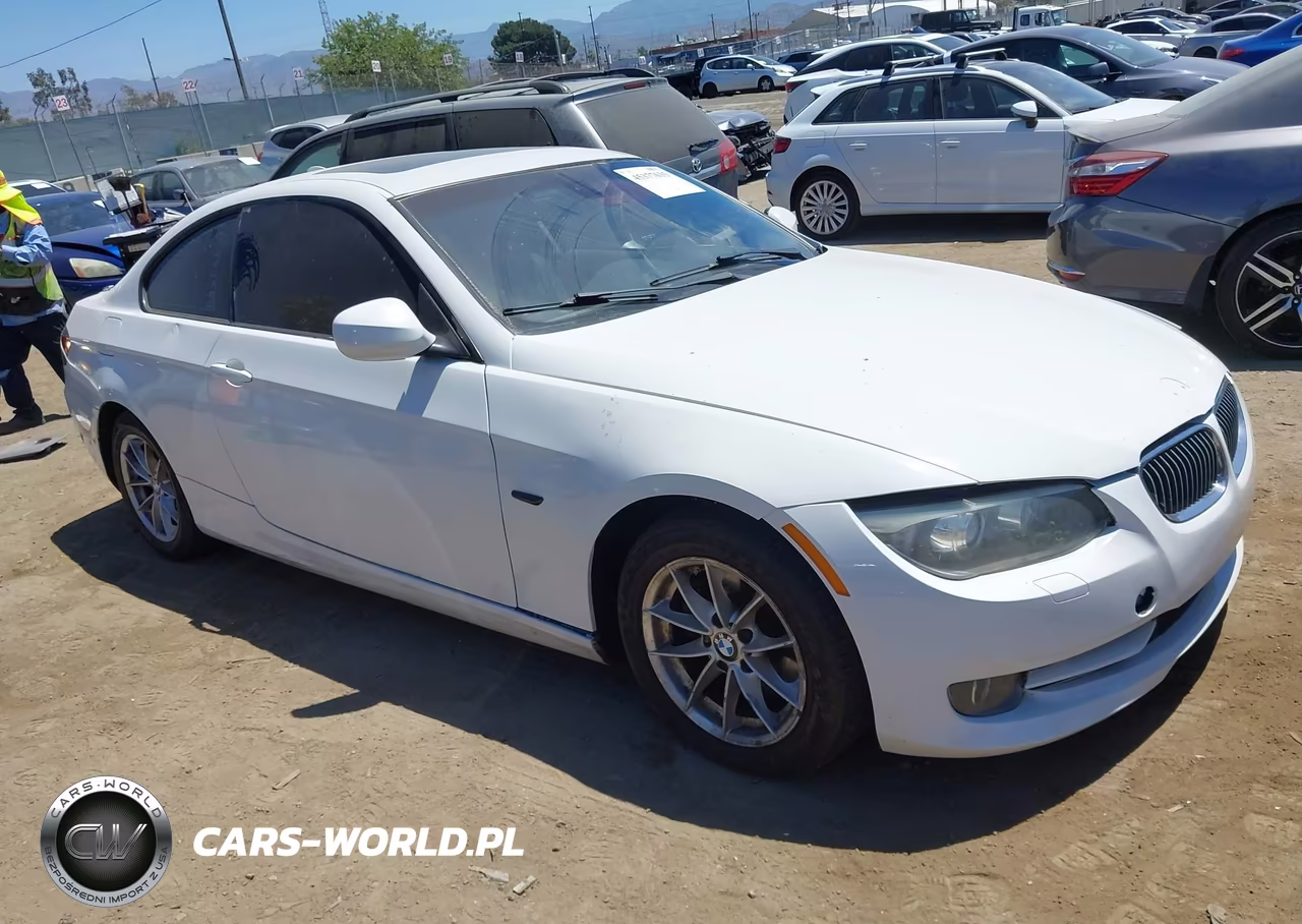 2011 BMW 328I – zdjęcie 1 z 11