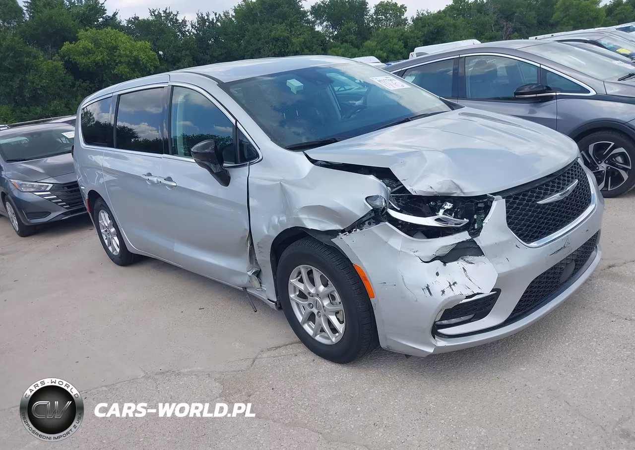 2024 Chrysler Pacifica Touring L – zdjęcie 1 z 17