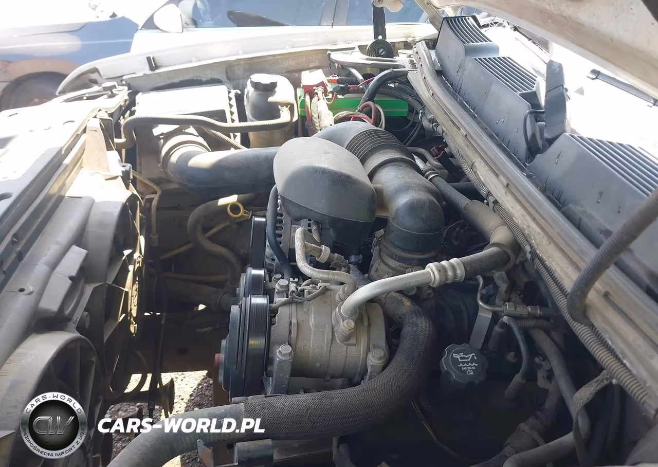 2010 Chevrolet Silverado 1500 Work Truck VIN:1GCSCPEX9AZ124439 - 10
