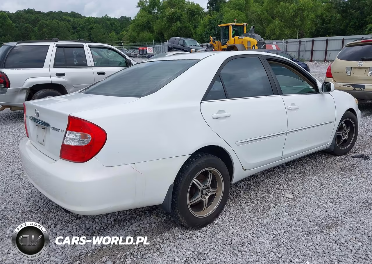 2004 Toyota Camry Xle VIN:4T1BE32K44U353037 - 4