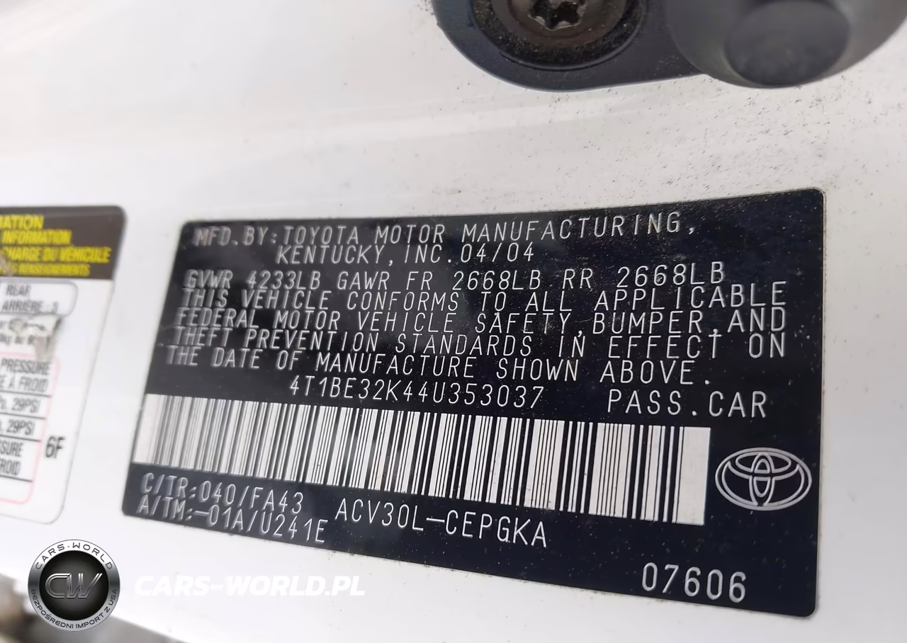 2004 Toyota Camry Xle VIN:4T1BE32K44U353037 - 9