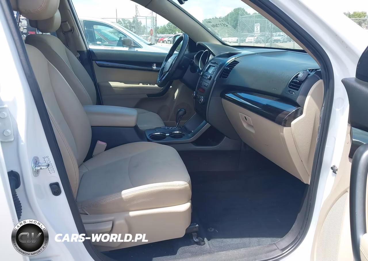 2011 Kia Sorento Ex V6 VIN:5XYKU4A22BG104815 - 5