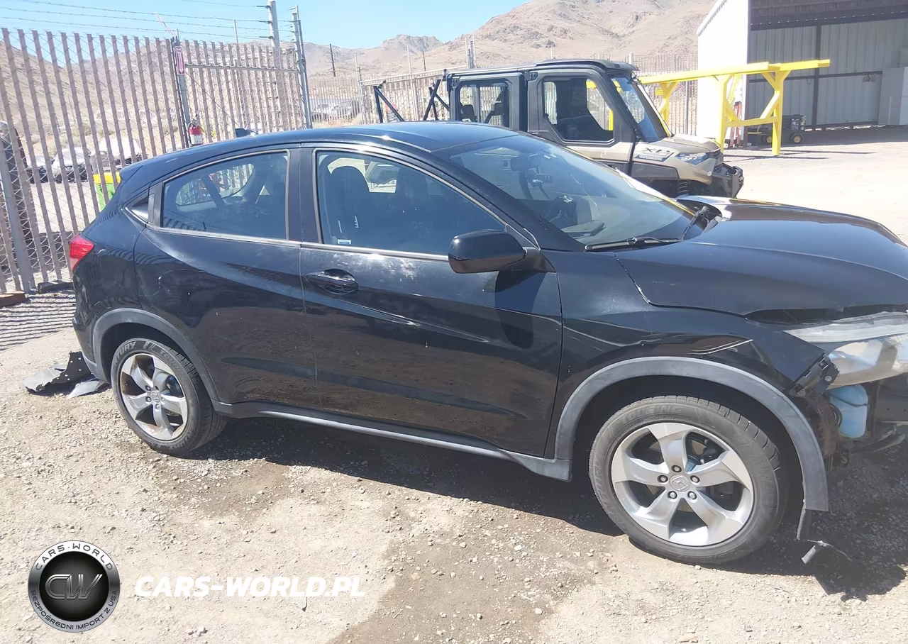 2017 Honda Hr-V Lx VIN:3CZRU6H30HM700777 - 13