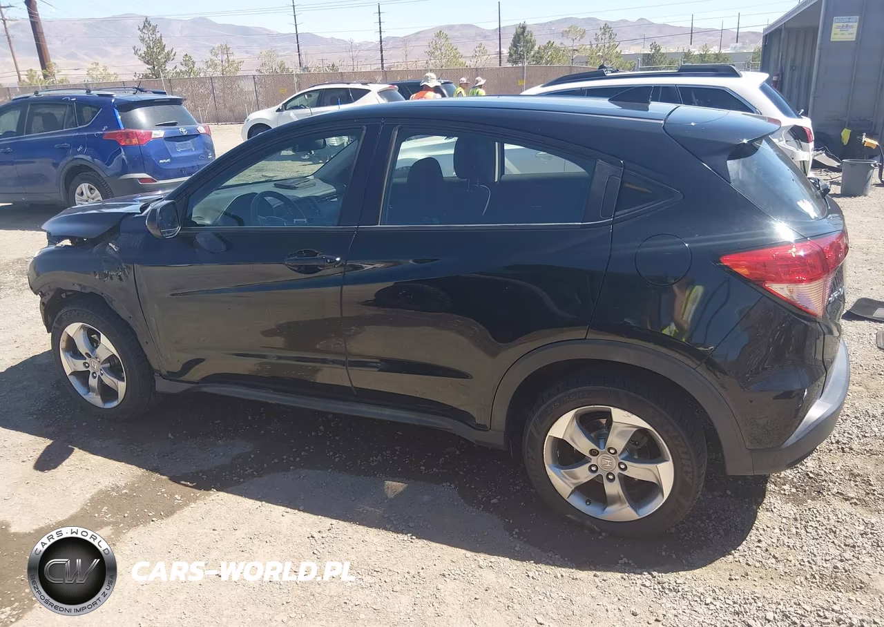 2017 Honda Hr-V Lx VIN:3CZRU6H30HM700777 - 14