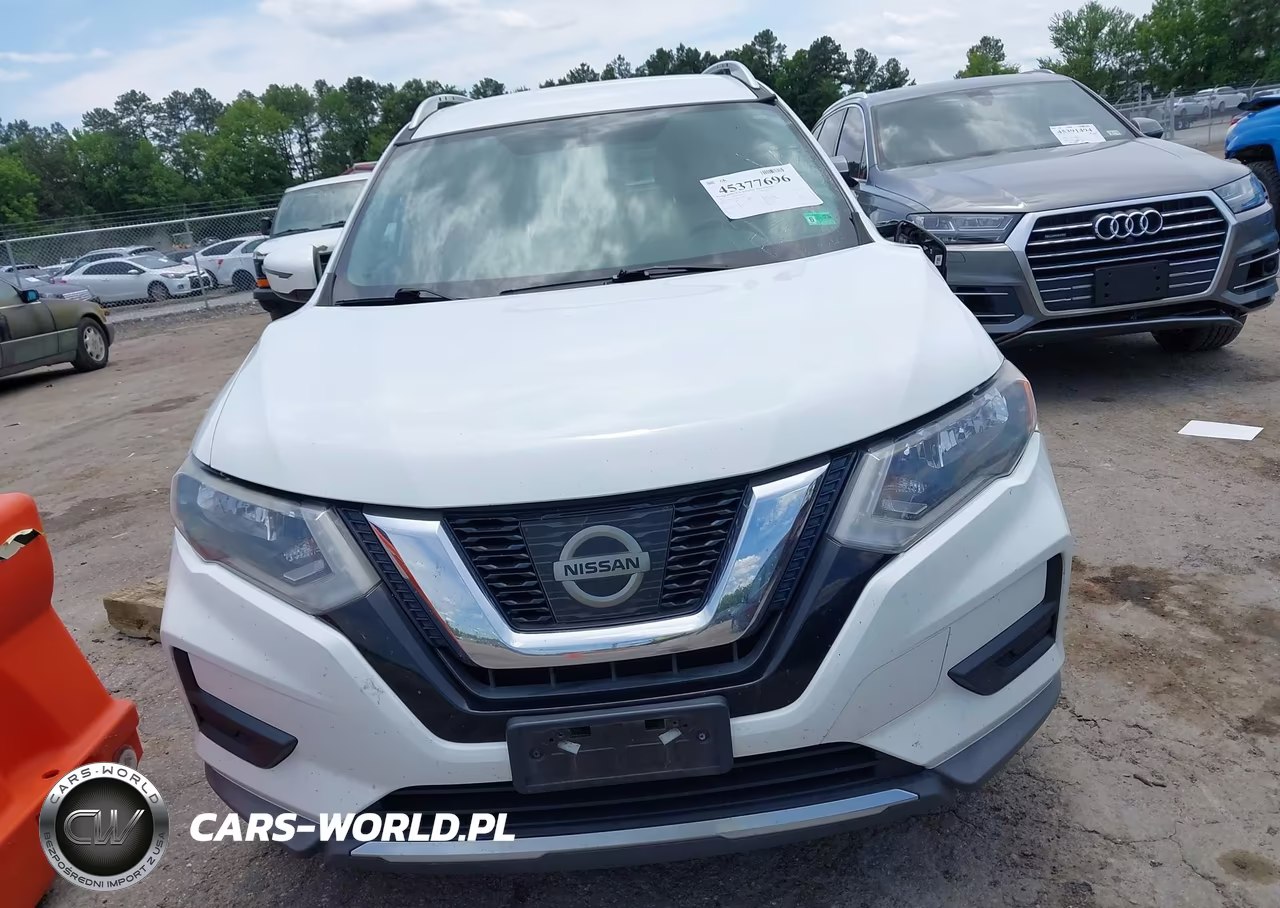 2017 Nissan Rogue S VIN:KNMAT2MV9HP582714 - 12