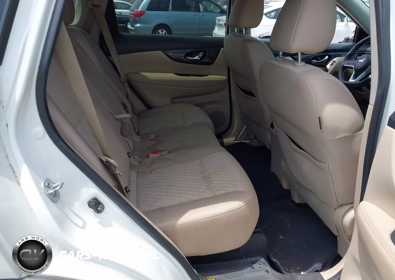 2017 Nissan Rogue S VIN:KNMAT2MV9HP582714 - 8