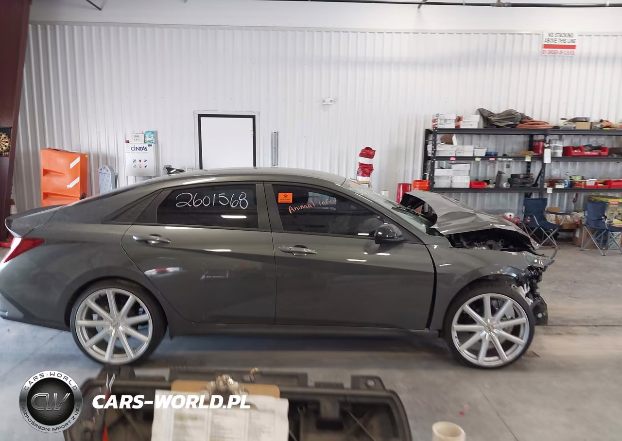 2026 Hyundai Elantra Sel Sport VIN:KMHLM4DG3TU152086 - 12