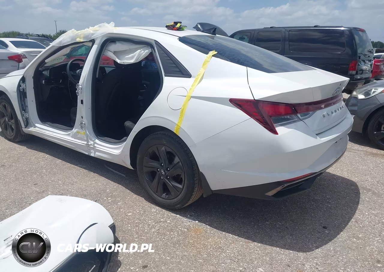 2022 Hyundai Elantra Sel VIN:5NPLM4AG9NH063516 - 3