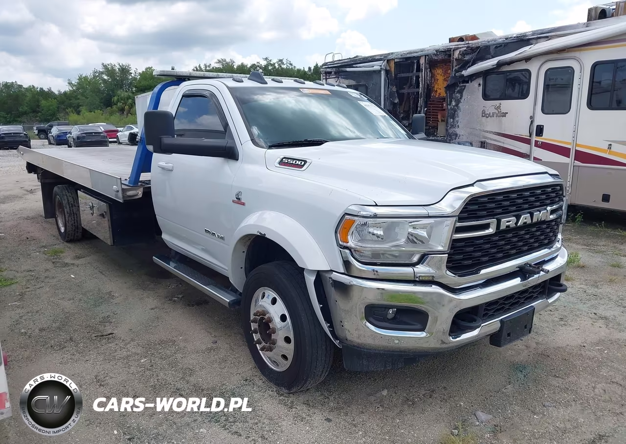2022 Ram 5500 Chassis Tradesman-Slt