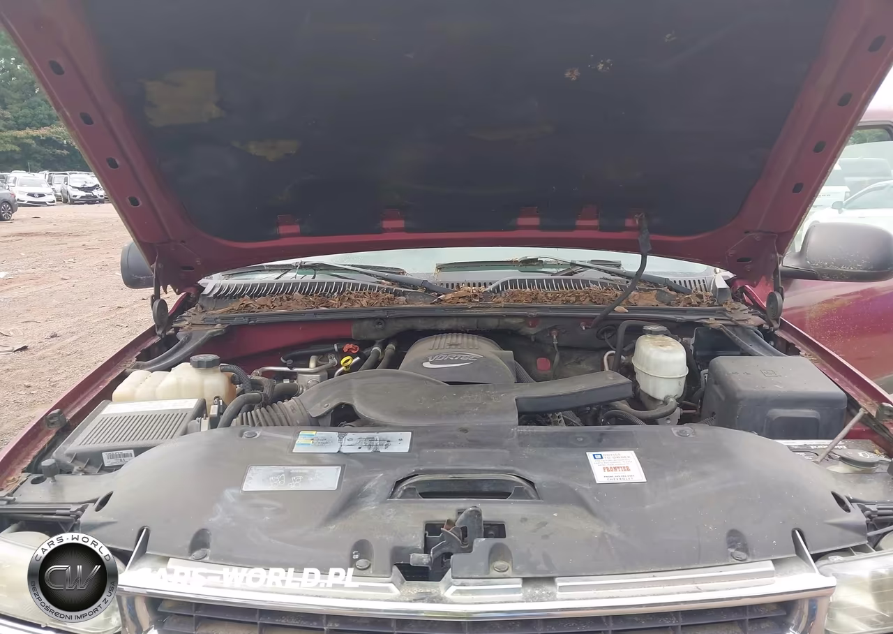 2005 Chevrolet Suburban 1500 Ls VIN:1GNEC16Z35J245974 - 10