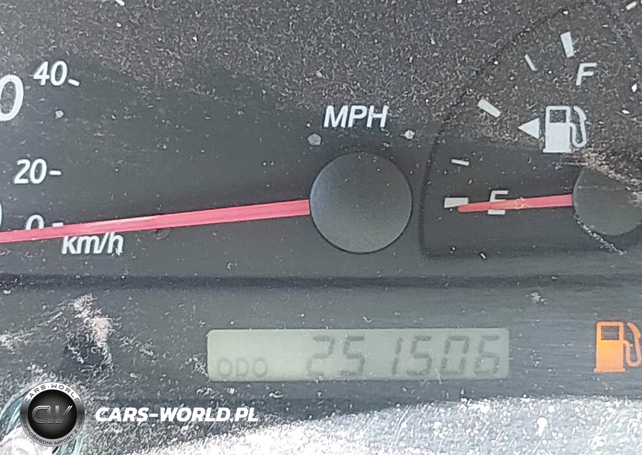 2003 Toyota Camry Le VIN:4T1BE32K33U170436 - 15