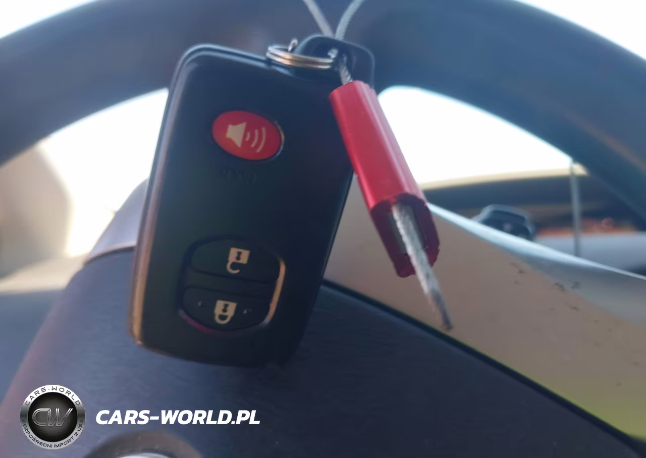 2012 Toyota Prius VIN:JTDKN3DU0C5409440 - 11